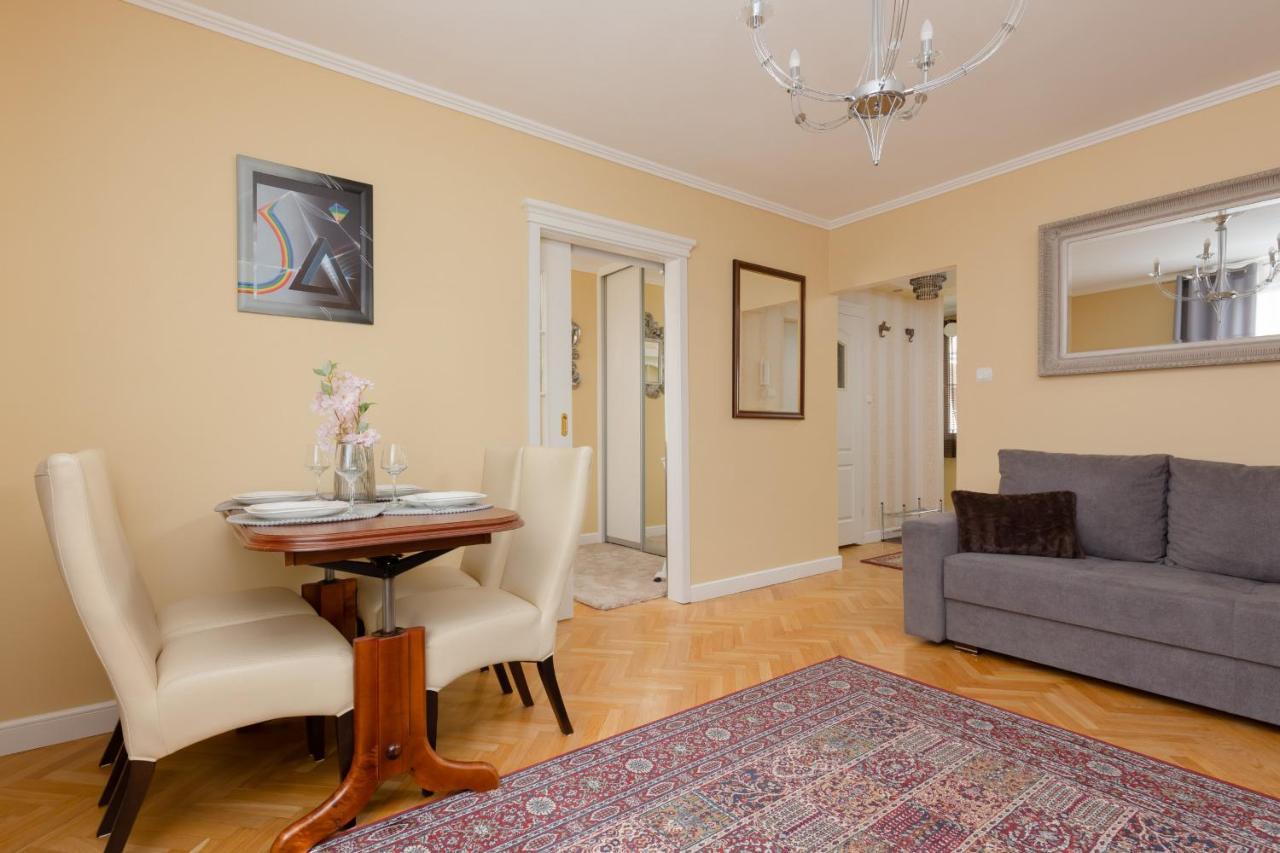 Miodowa Apartment Krasinski Garden Warsaw By Noclegi Renters Esterno foto