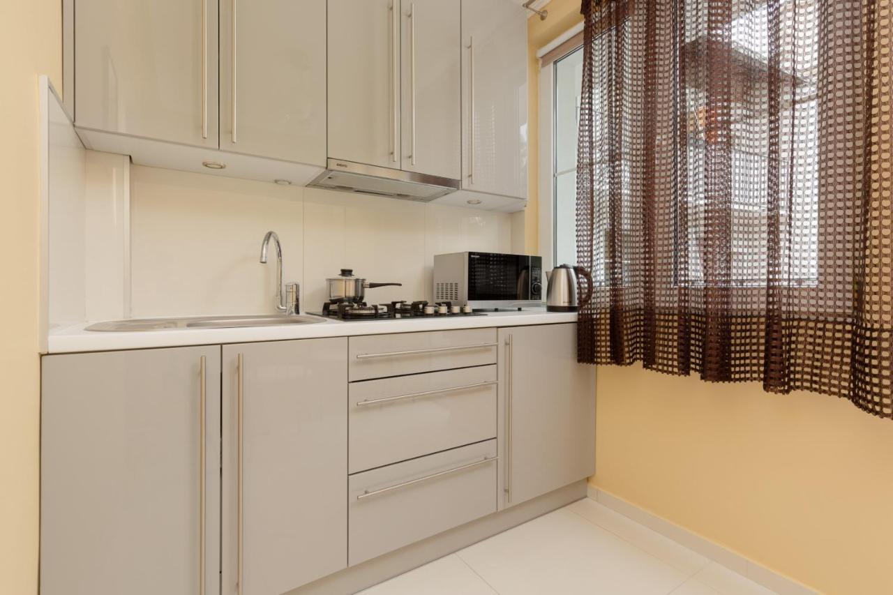 Miodowa Apartment Krasinski Garden Warsaw By Noclegi Renters Esterno foto