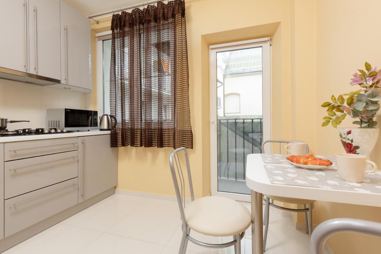 Miodowa Apartment Krasinski Garden Warsaw By Noclegi Renters Esterno foto